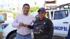 MARQUELIA ENTREGA DE PATRULLAS (1)