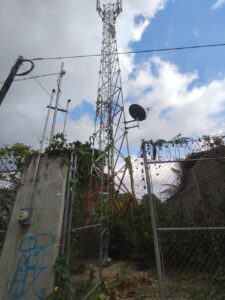 TLACO LA ANTENA EN EL ABANDONO