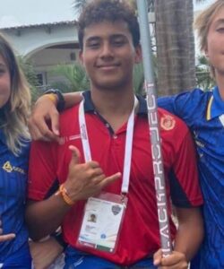 roja Leonardo Pérez