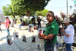 OME LAS MADRES EN EL ZÓCALO (1)