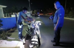 ROJA LA MOTOCICLETA (1)