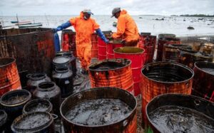 nacional petroleo aumenta