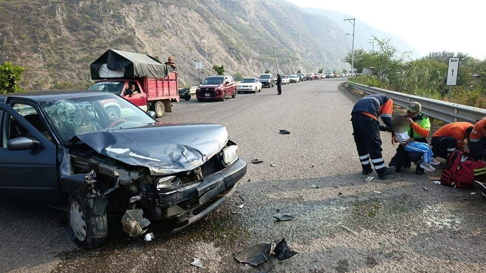 Una mujer y dos niños heridos en accidente en Tlapa - El Faro de la ...