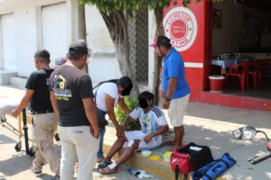 ROJA El joven siendo auxiliado (1)
