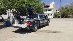 ROJA POLICIA ESTATAL