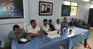 MALINA VECINOS DE TILAPA