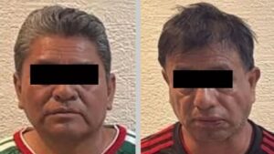ROJA LOS PLAGIARIOS
