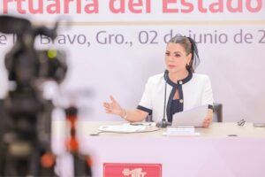 BOLETIN EVELYN CICAEG (1)