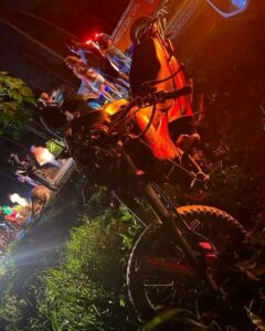 ROJA LA MOTOCICLETA