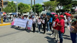 roja la protesta