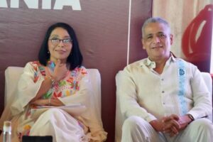 ESTADO Esthela Damian y Salvador Herrera