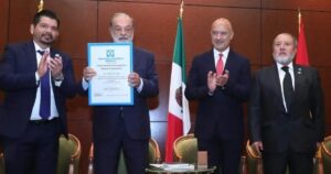 NACIONAL Carlos Slim Helú