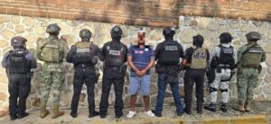 ROJA EL DETENIDO