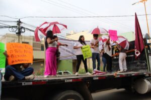 OME LA CARAVANA (2)