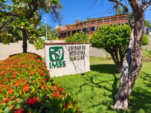 OME LA CLÍNICA DEL IMSS EN OMETEPEC (3)