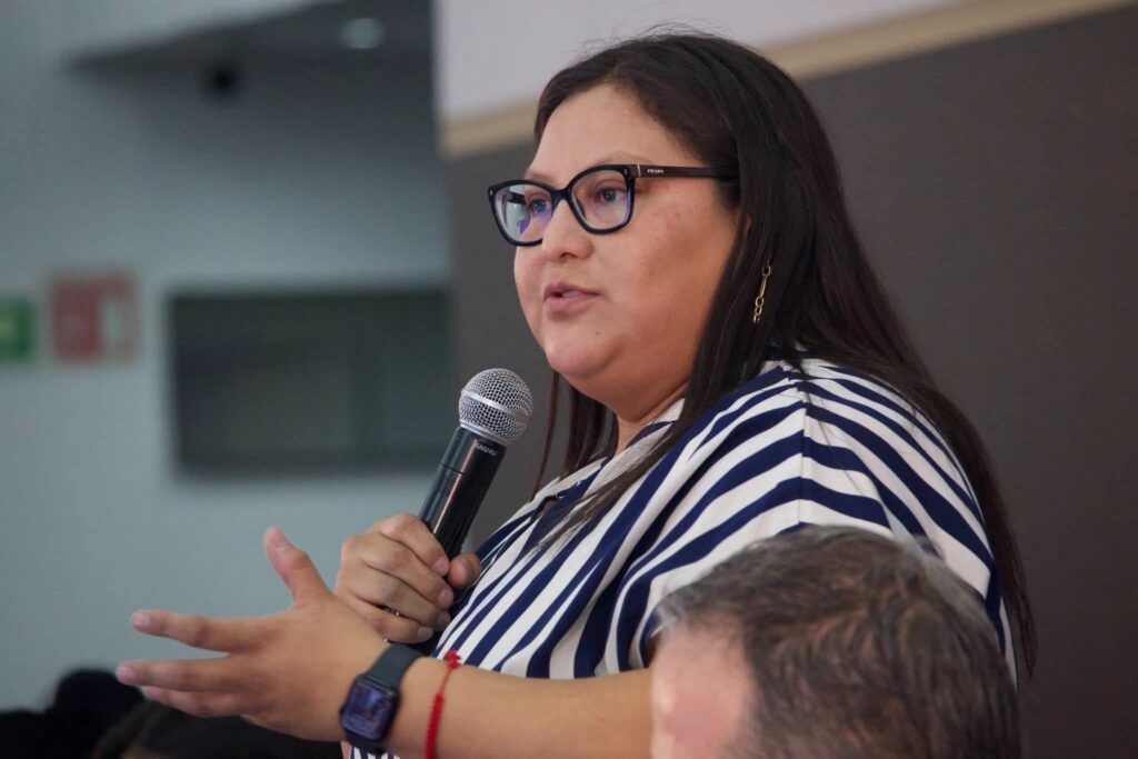 PRINCIPAL Citlalli Hernández Mora