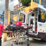 ROJA EL SUJETO SIENDO TRASLADADO (2)