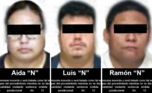 ROJA LOS PLAGIARIOS