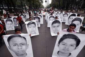 ESTADO Los 43 estudiantes desaparecidos