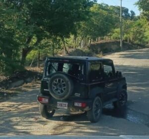 ROJA LA CAMIONETA