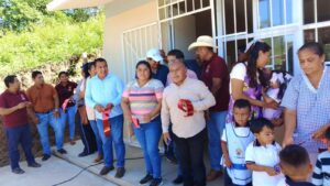 BOLETÍN IGUALAPA INAUGURAN AULA (1)