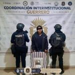 ROJA EL SUJETO Y LA MOTO (1)