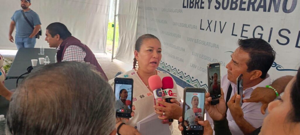 principal claudia sierra lopez